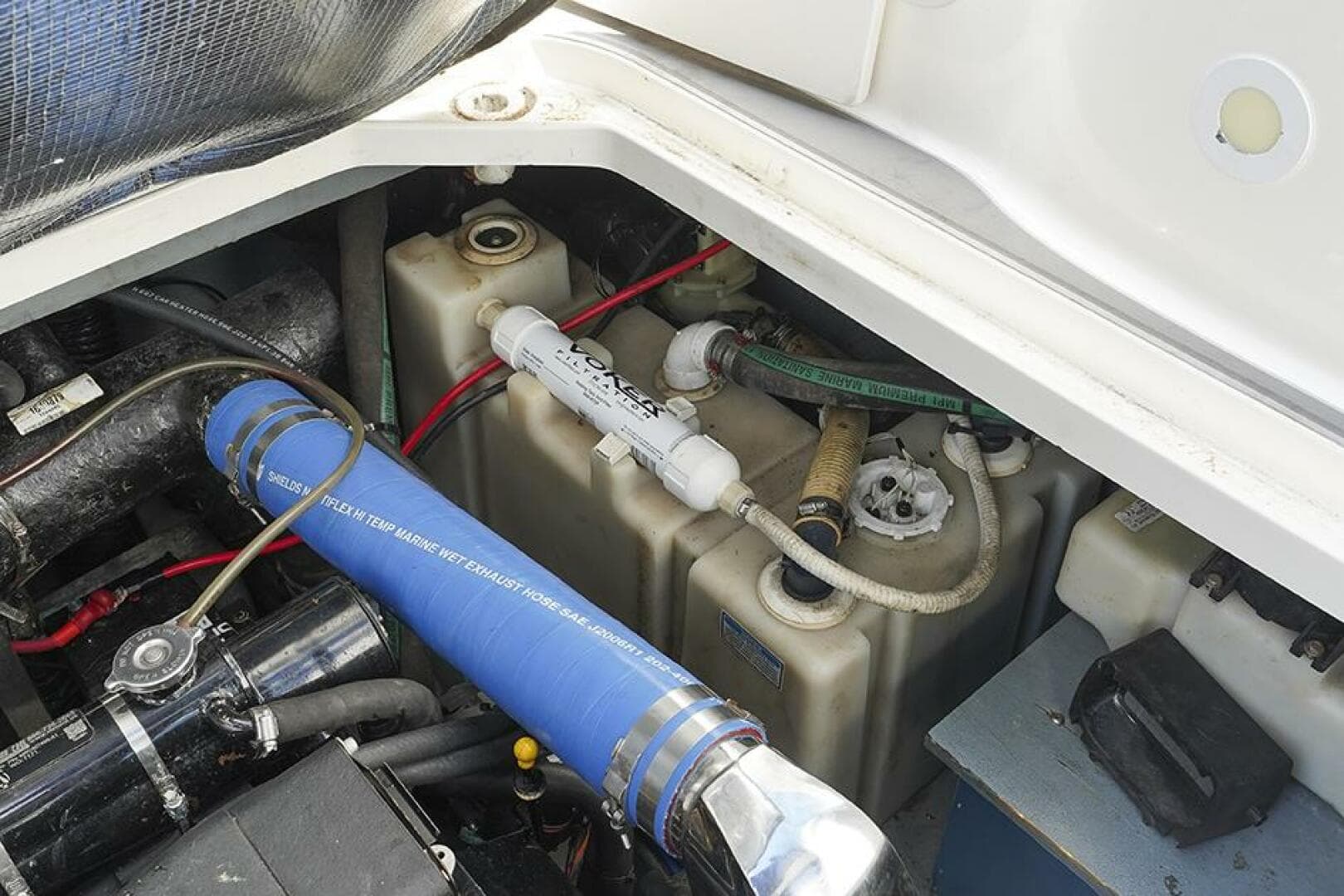 2001 Sea Ray 340 Sundancer — photo 40