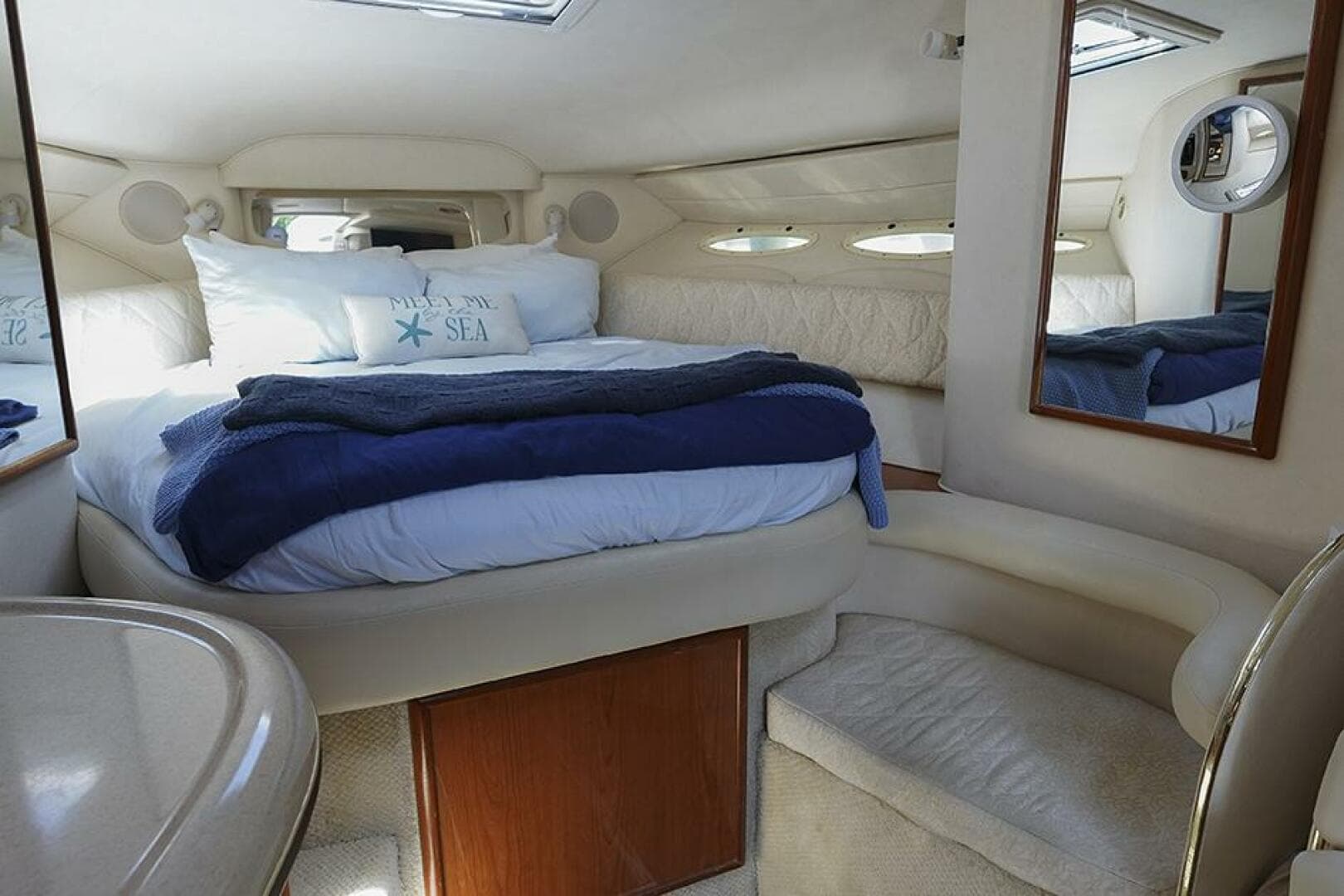 2001 Sea Ray 340 Sundancer — photo 29