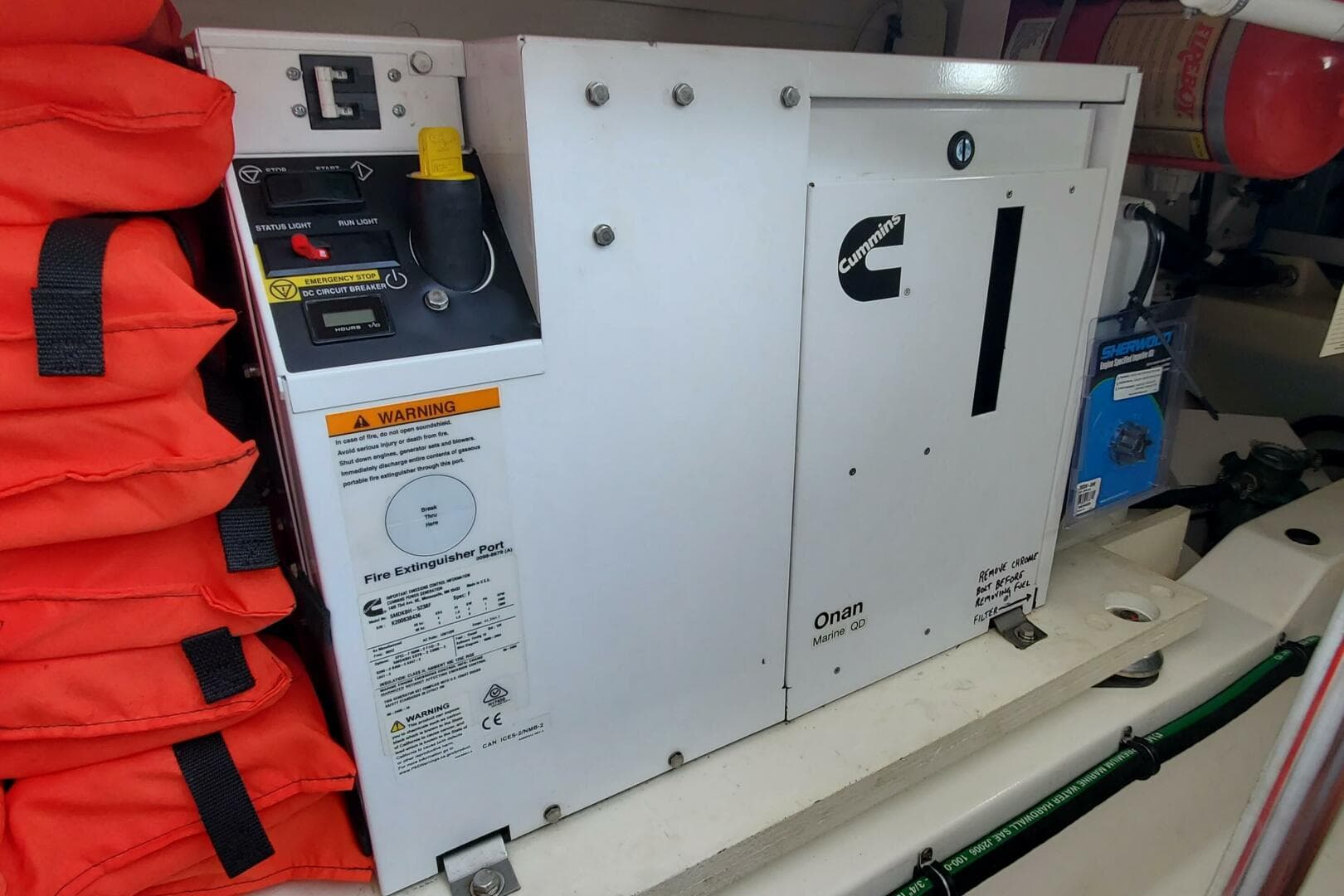 2021 Tiara Yachts 38 LS — photo 20