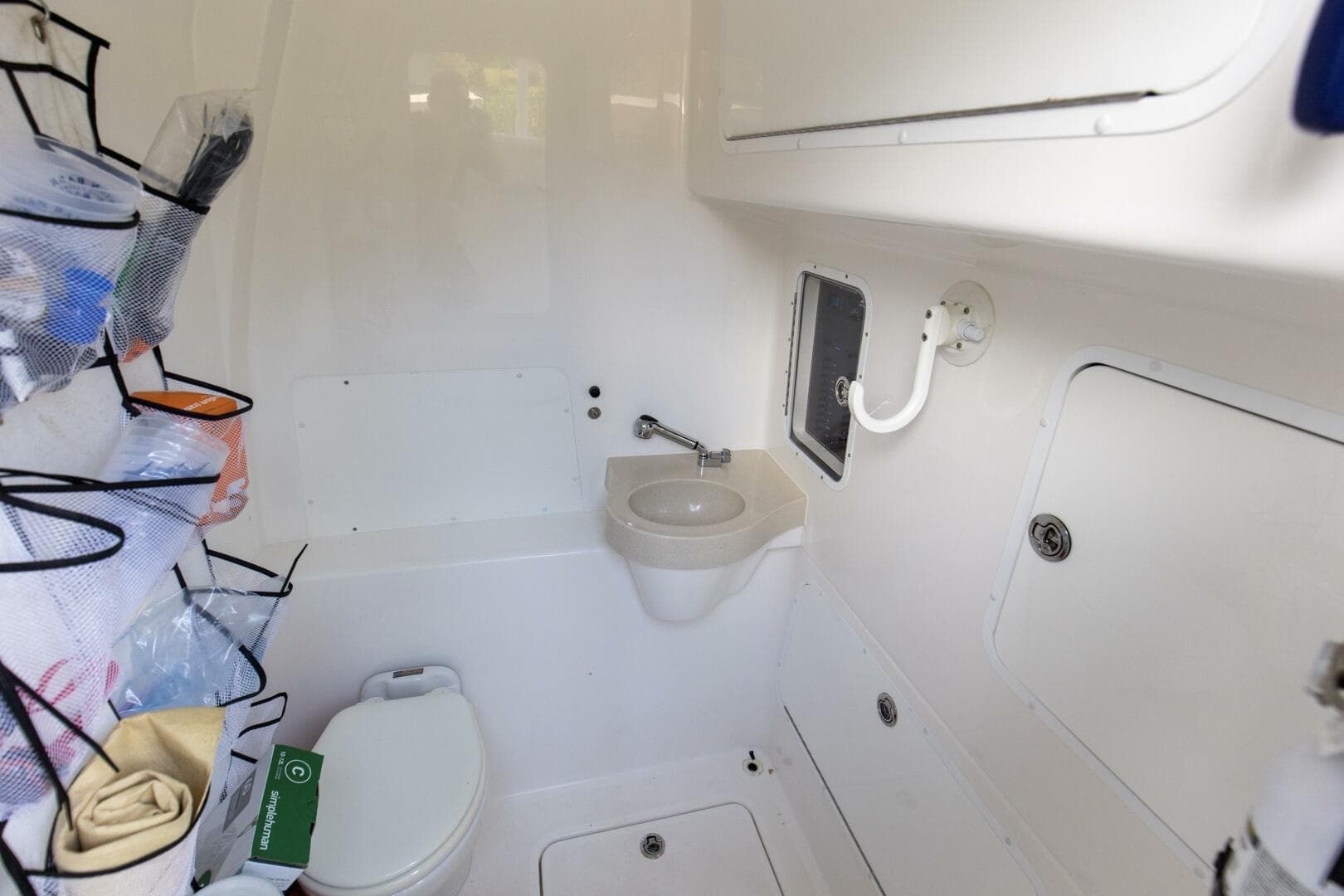 2020 Invincible 39 Open Fisherman — photo 15