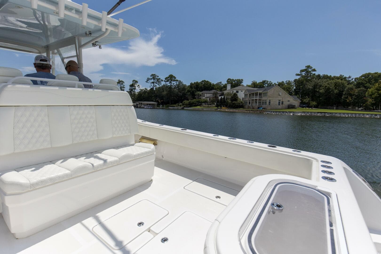 2020 Invincible 39 Open Fisherman — photo 22