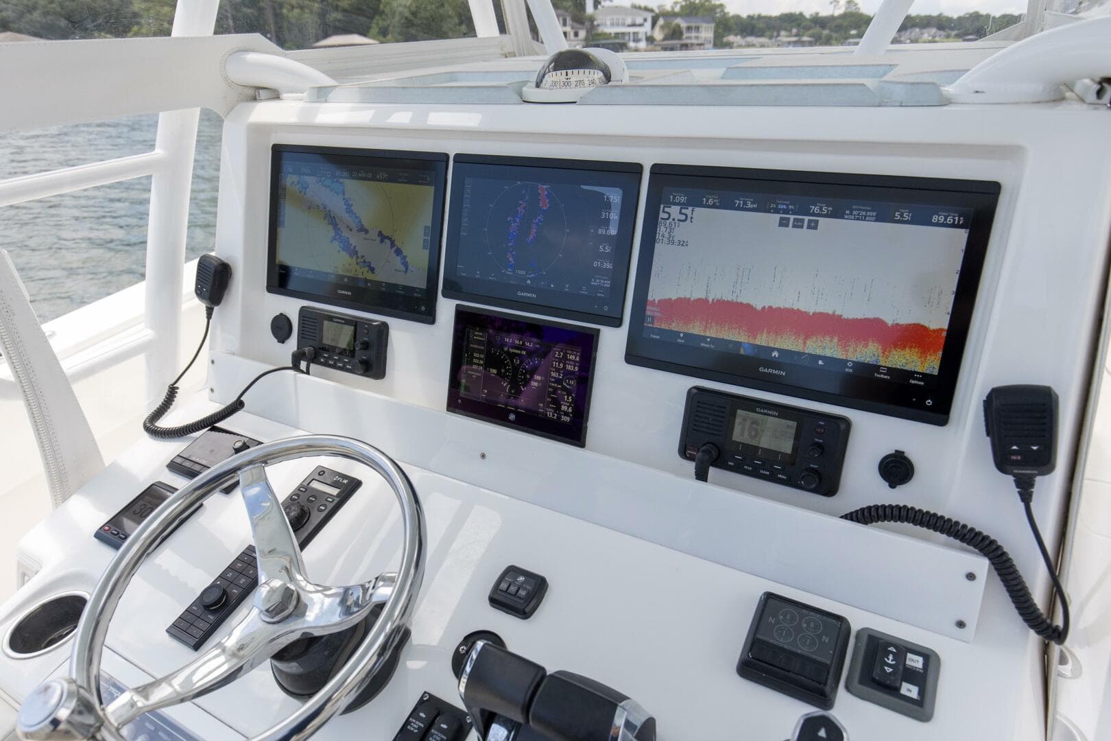 2020 Invincible 39 Open Fisherman — photo 9