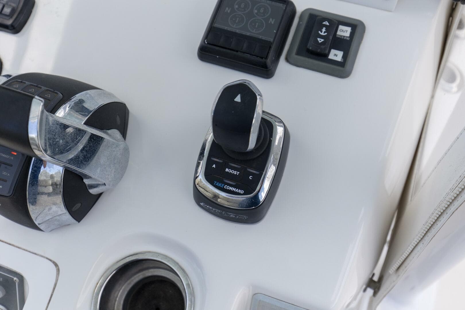 2020 Invincible 39 Open Fisherman — photo 11