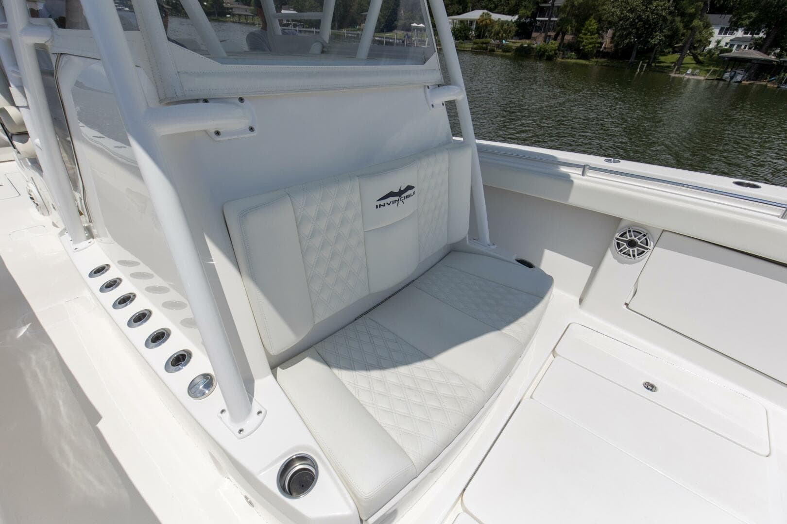 2020 Invincible 39 Open Fisherman — photo 20