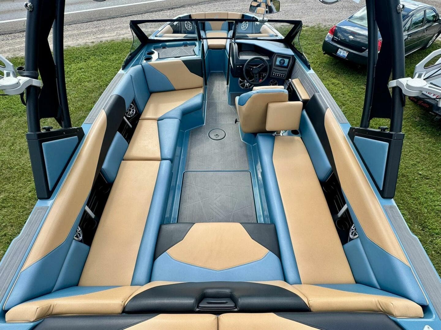 2020 Atx Surf Boats 24 Type S — photo 2