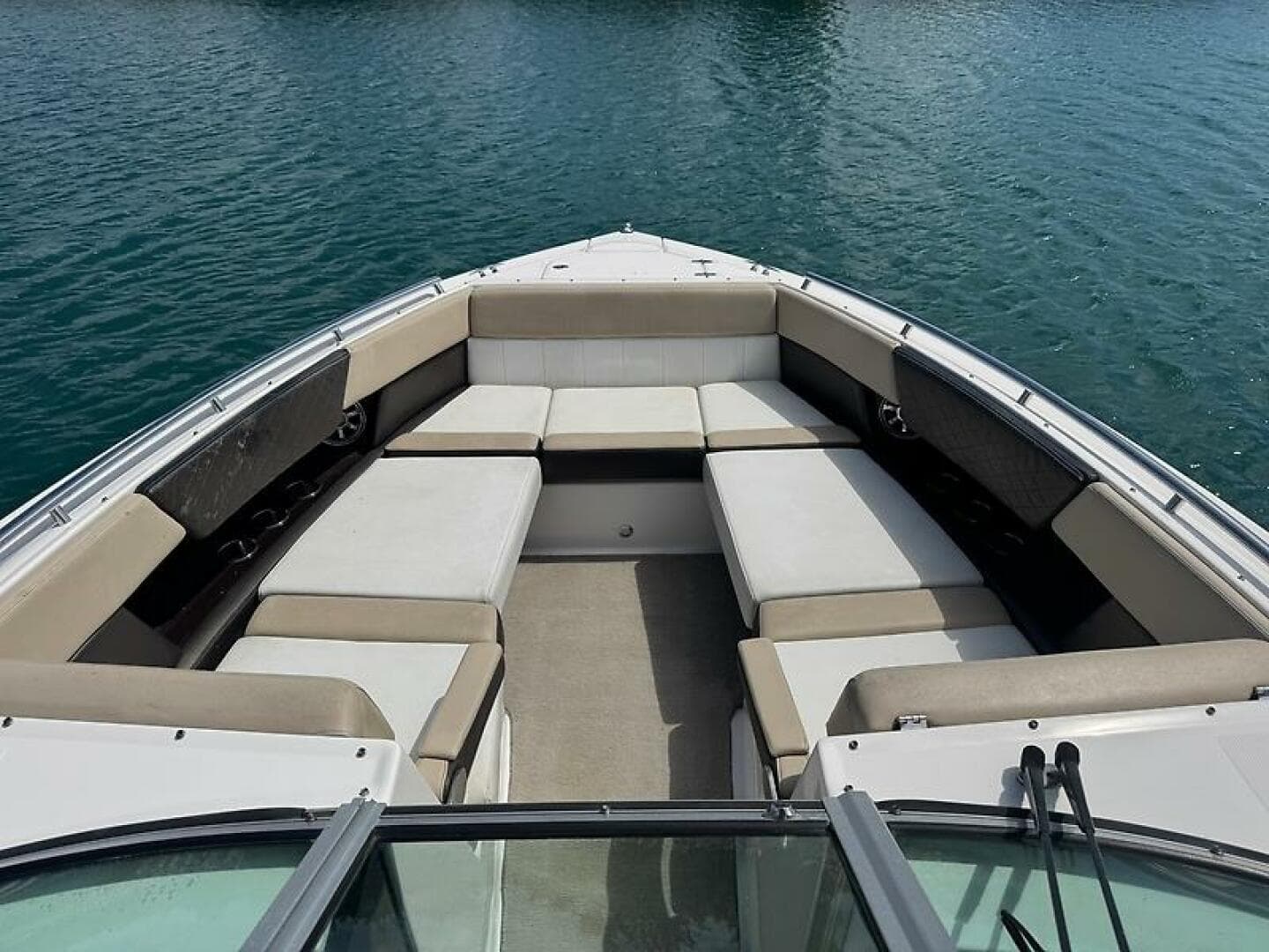 2013 Regal 3200 Bowrider — photo 18