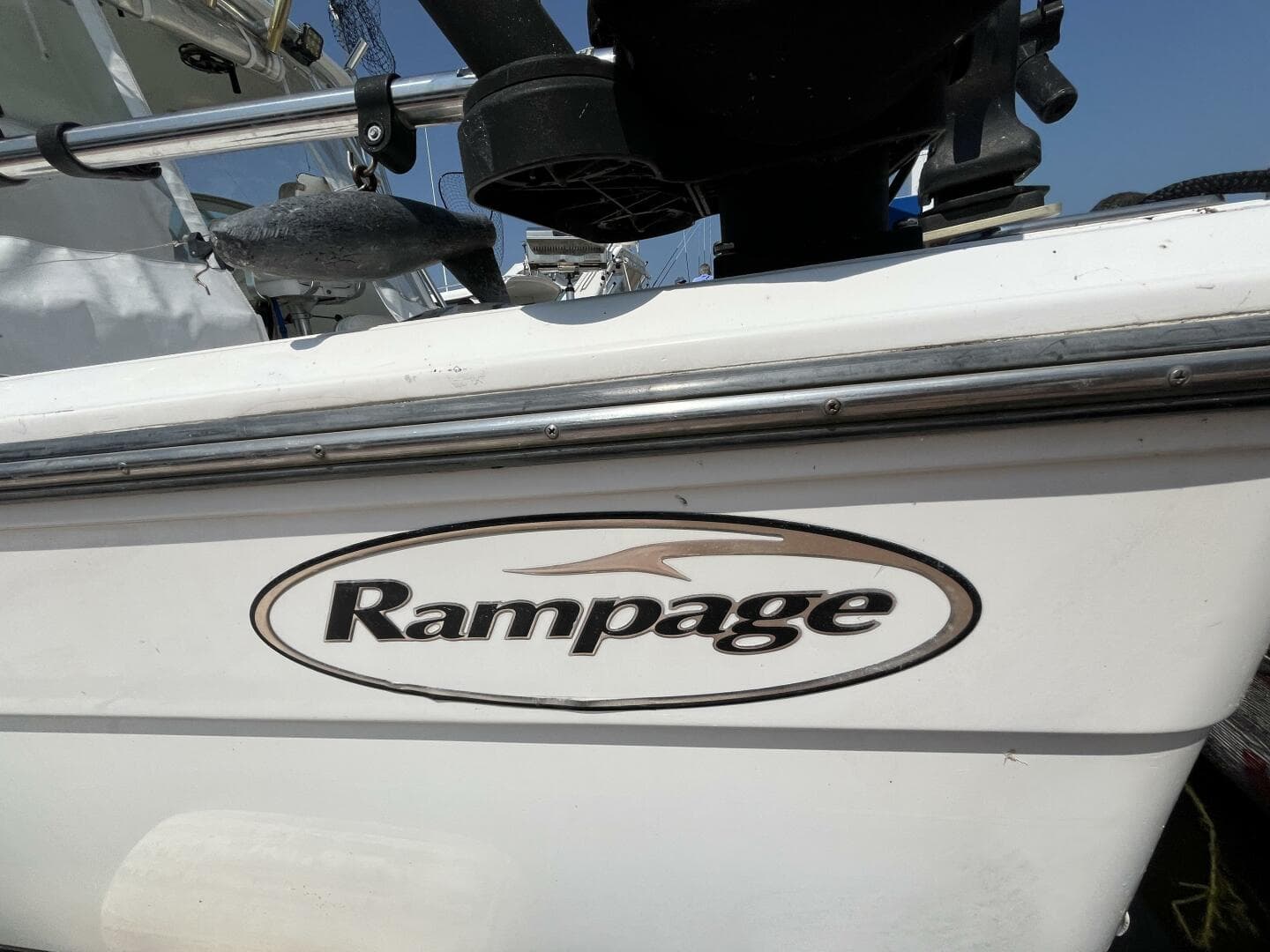 2001 Rampage 30 Express Open — photo 2