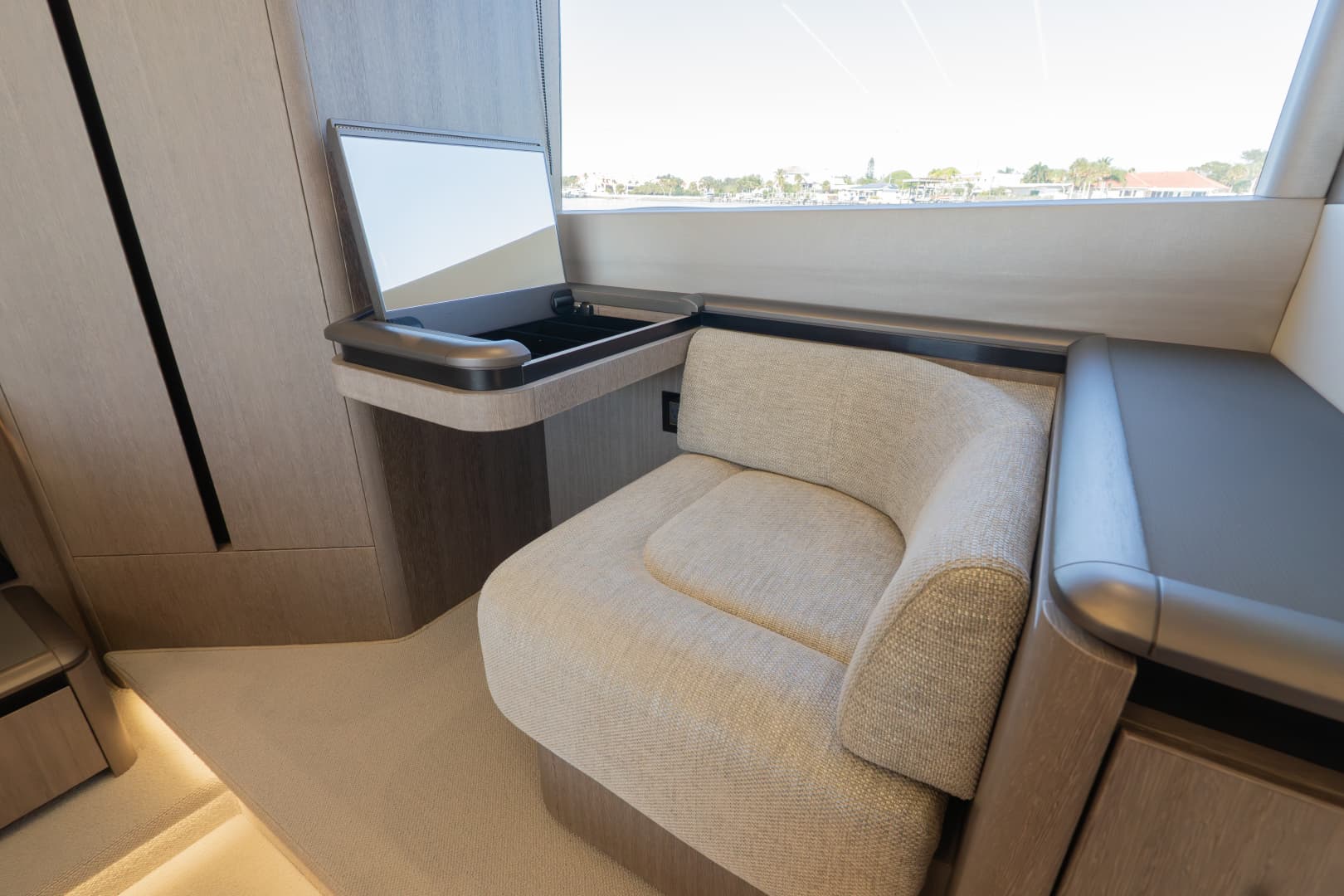 2024 Galeon 560 Fly — photo 48