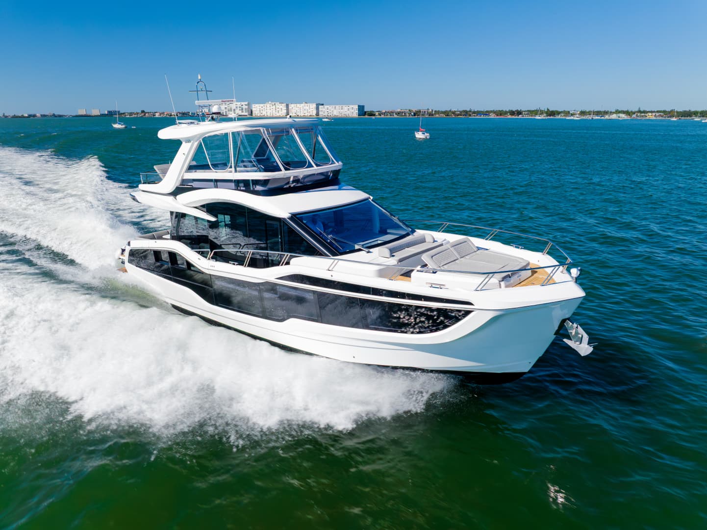 2024 Galeon 560 Fly — photo 3