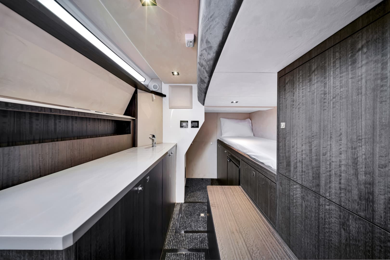 2024 Galeon 560 Fly — photo 59