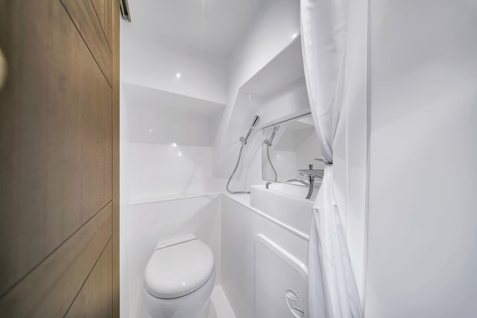 2024 Galeon 560 Fly — photo 60