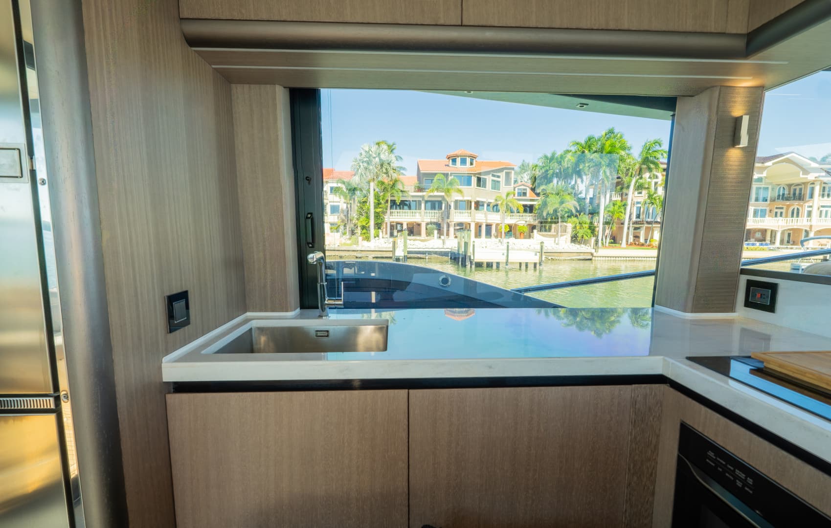 2024 Galeon 560 Fly — photo 33