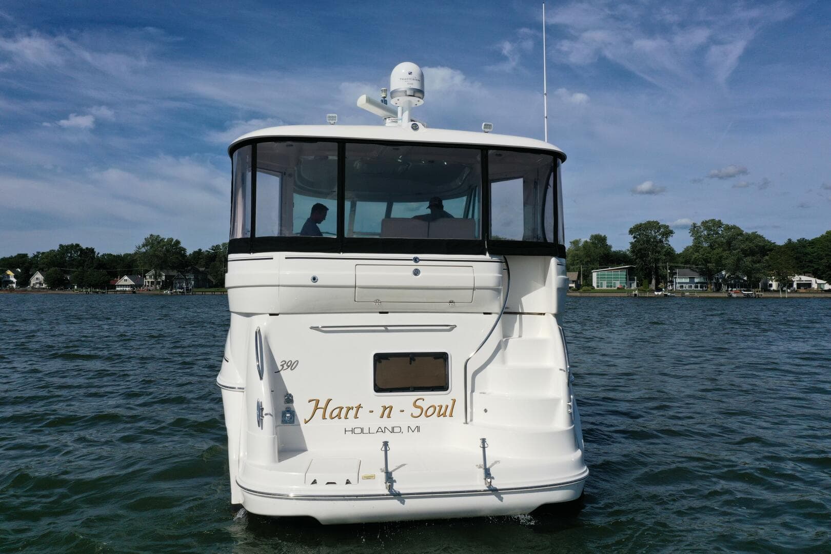 2004 Sea Ray 390 — photo 6