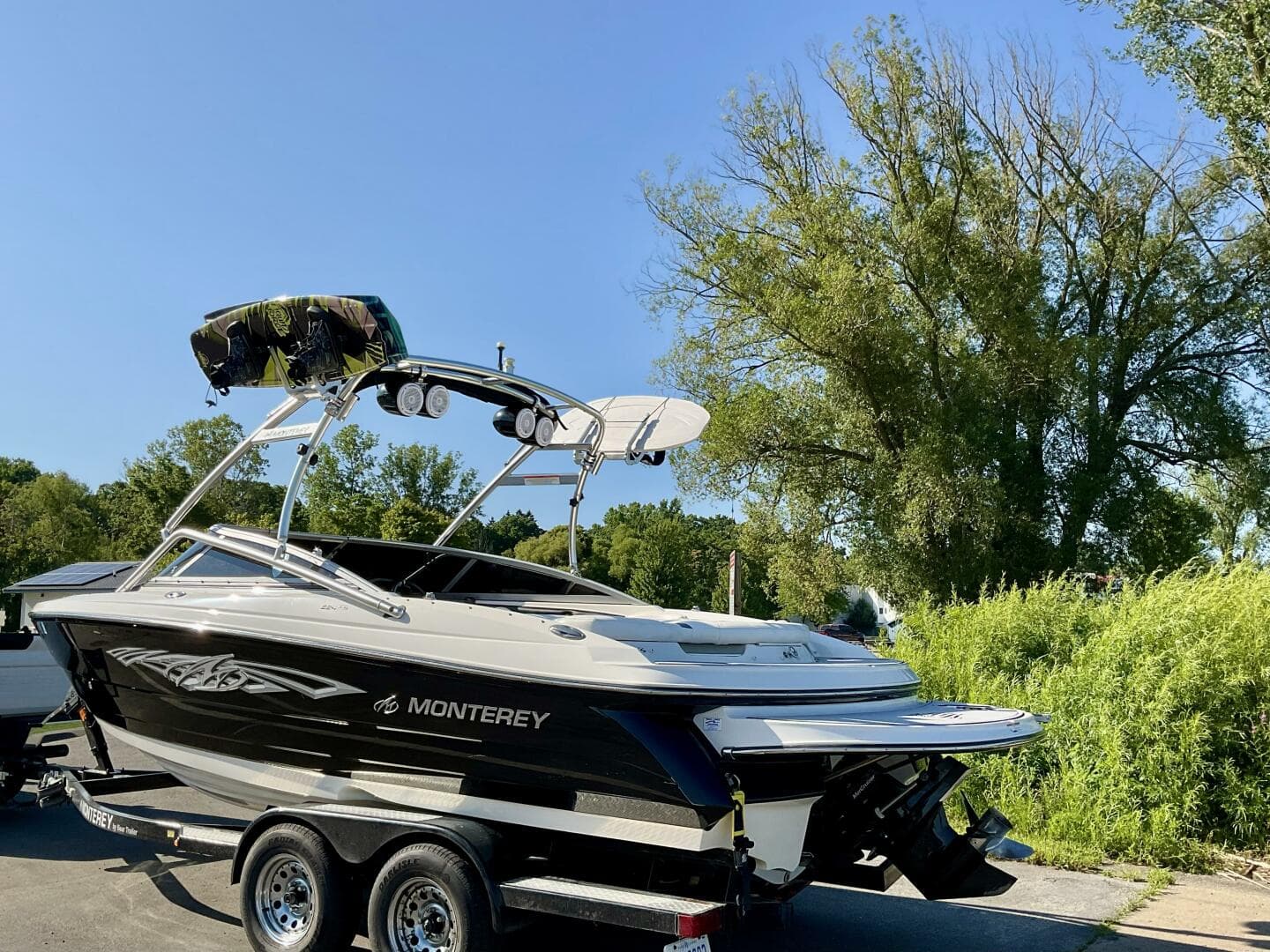 2012 Monterey 224 FS — photo 3