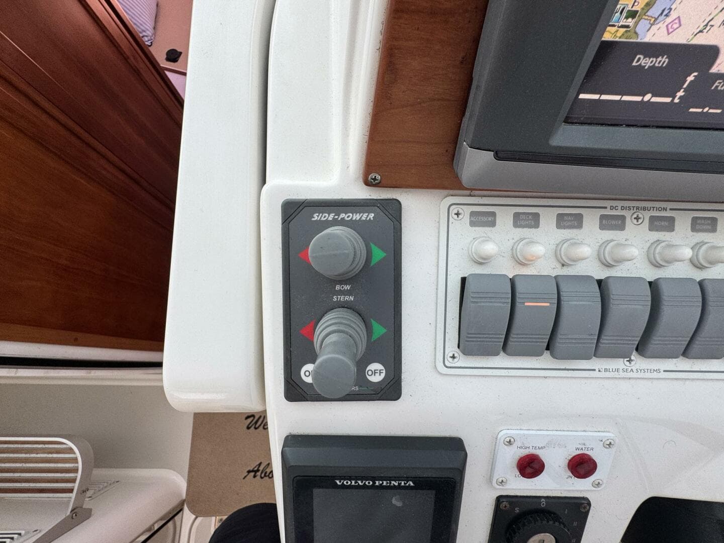 2013 Back Cove 30 — photo 48