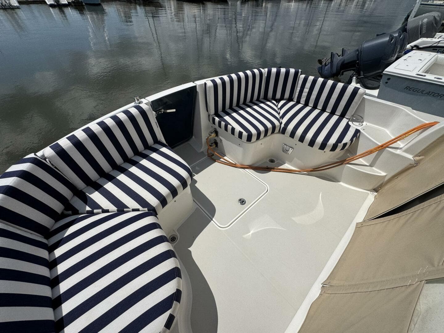 2013 Back Cove 30 — photo 17