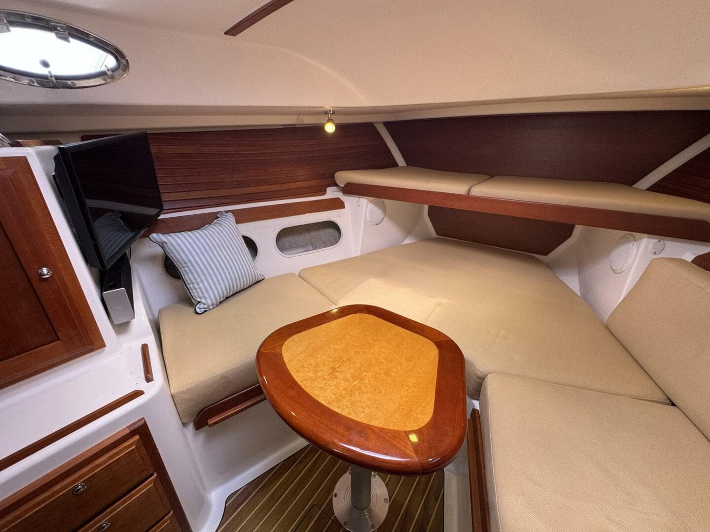 2013 Back Cove 30 — photo 30