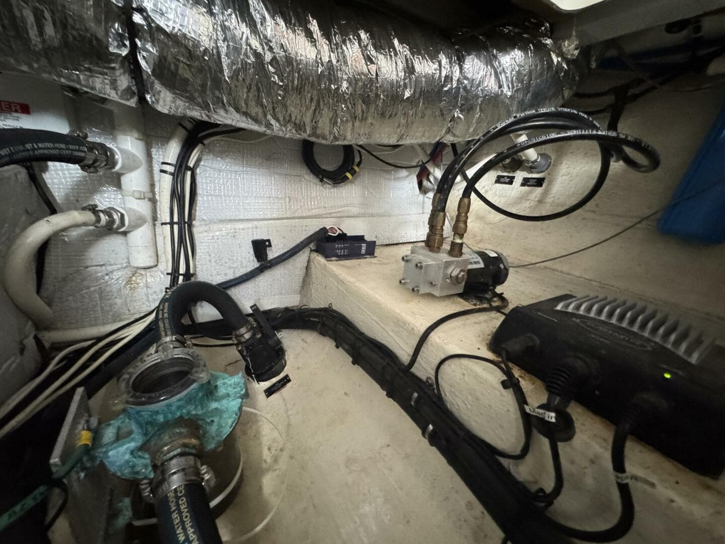 2013 Back Cove 30 — photo 57