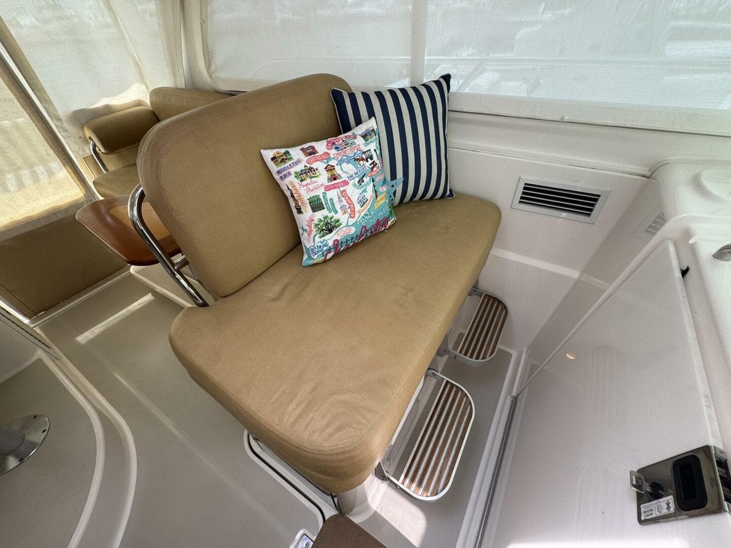 2013 Back Cove 30 — photo 26