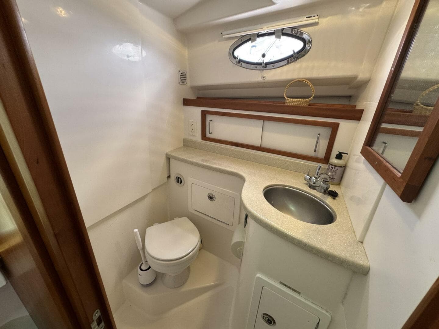 2013 Back Cove 30 — photo 43