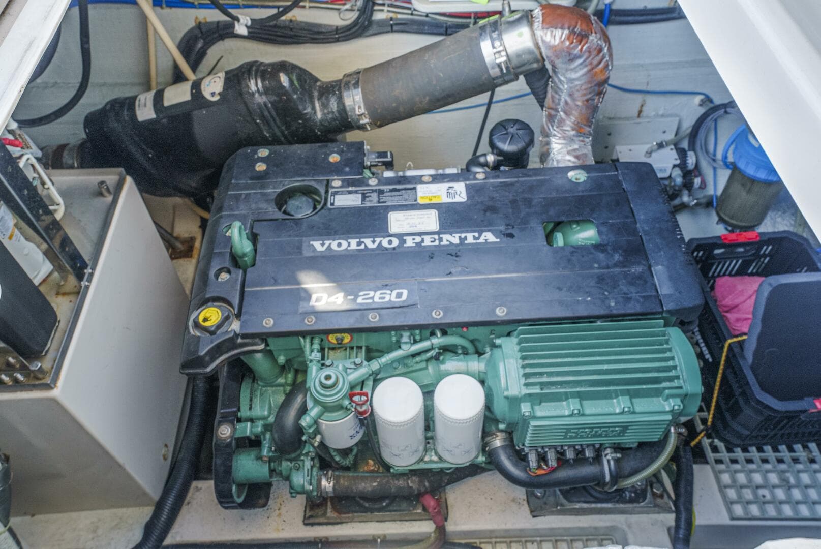 2017 Aquila 44 — photo 6