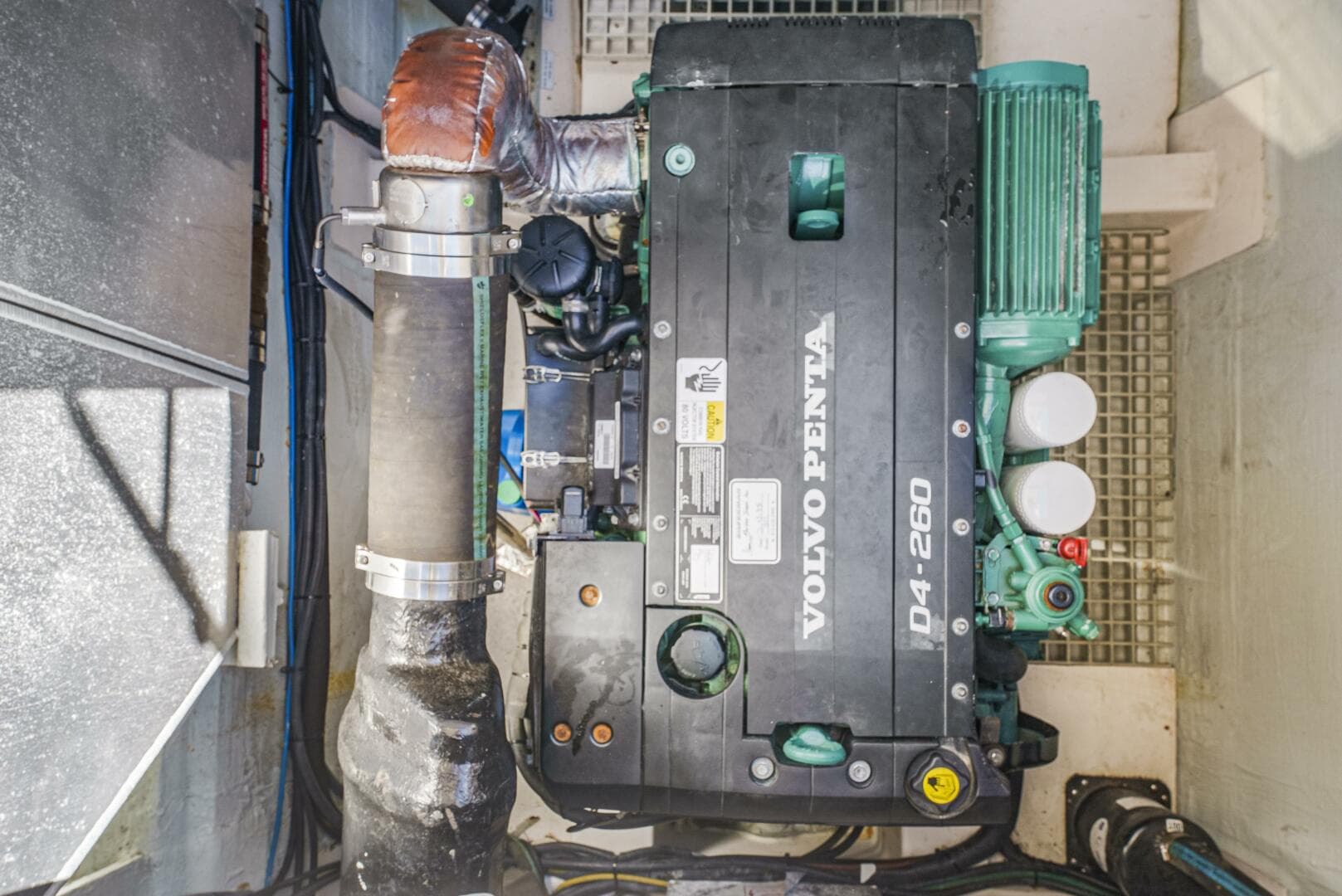 2017 Aquila 44 — photo 7