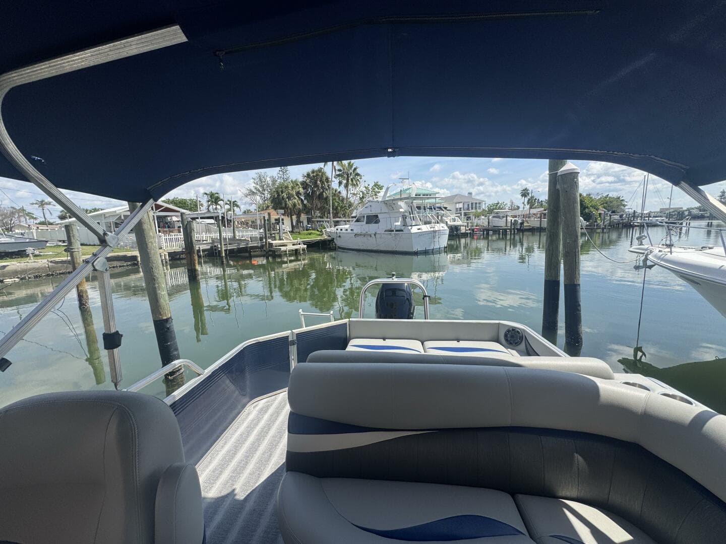 2021 Leisure Kraft Prestige 2635 LX Tri-Toon — photo 18