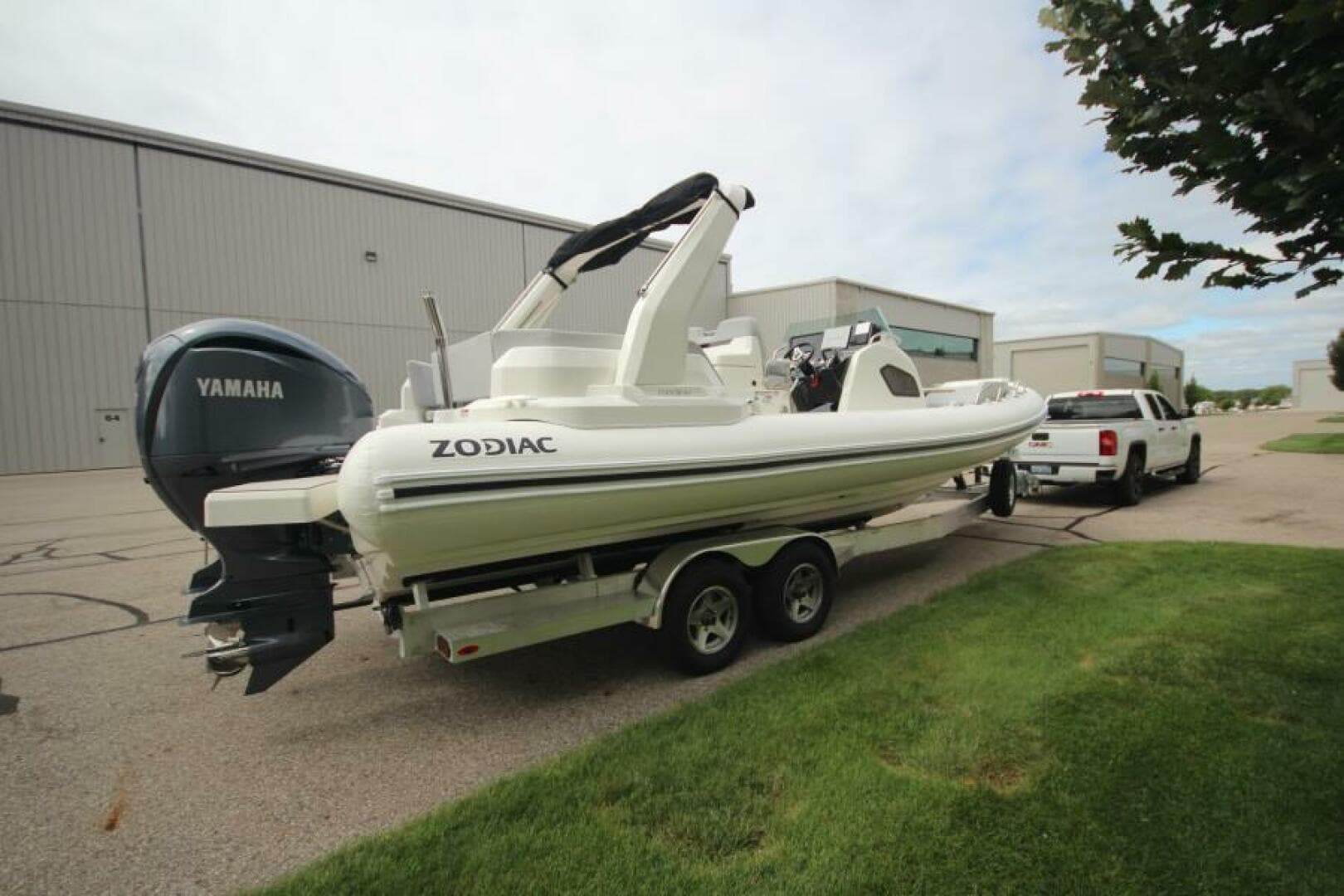 2024 Zodiac Medline 9 Neo — photo 86