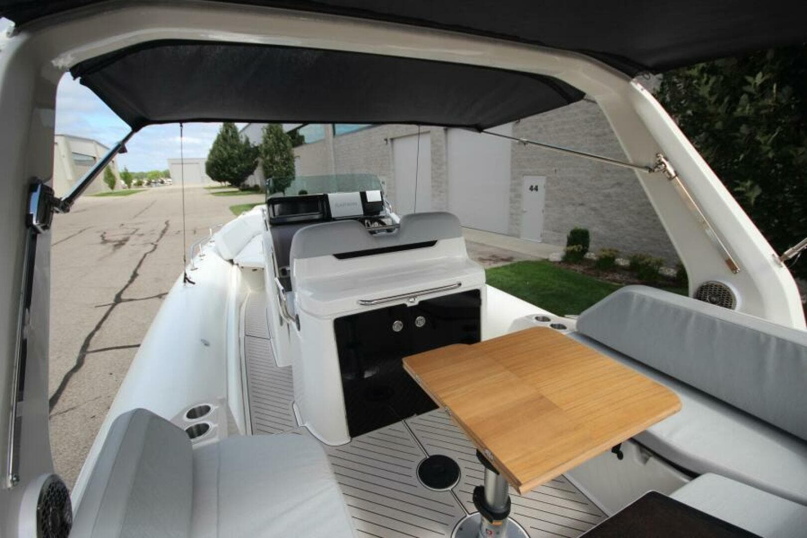 2024 Zodiac Medline 9 Neo — photo 54