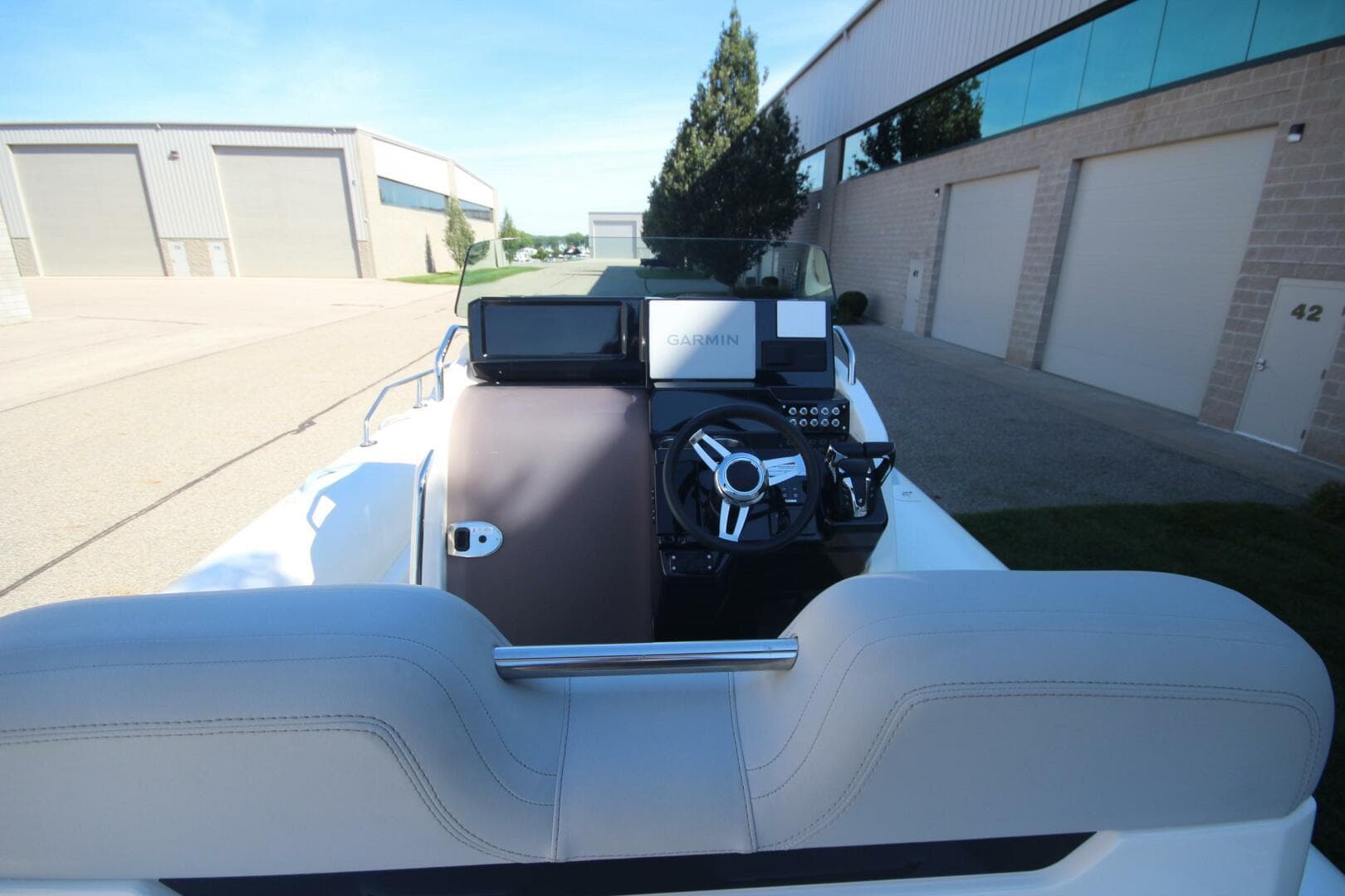 2024 Zodiac Medline 9 Neo — photo 35