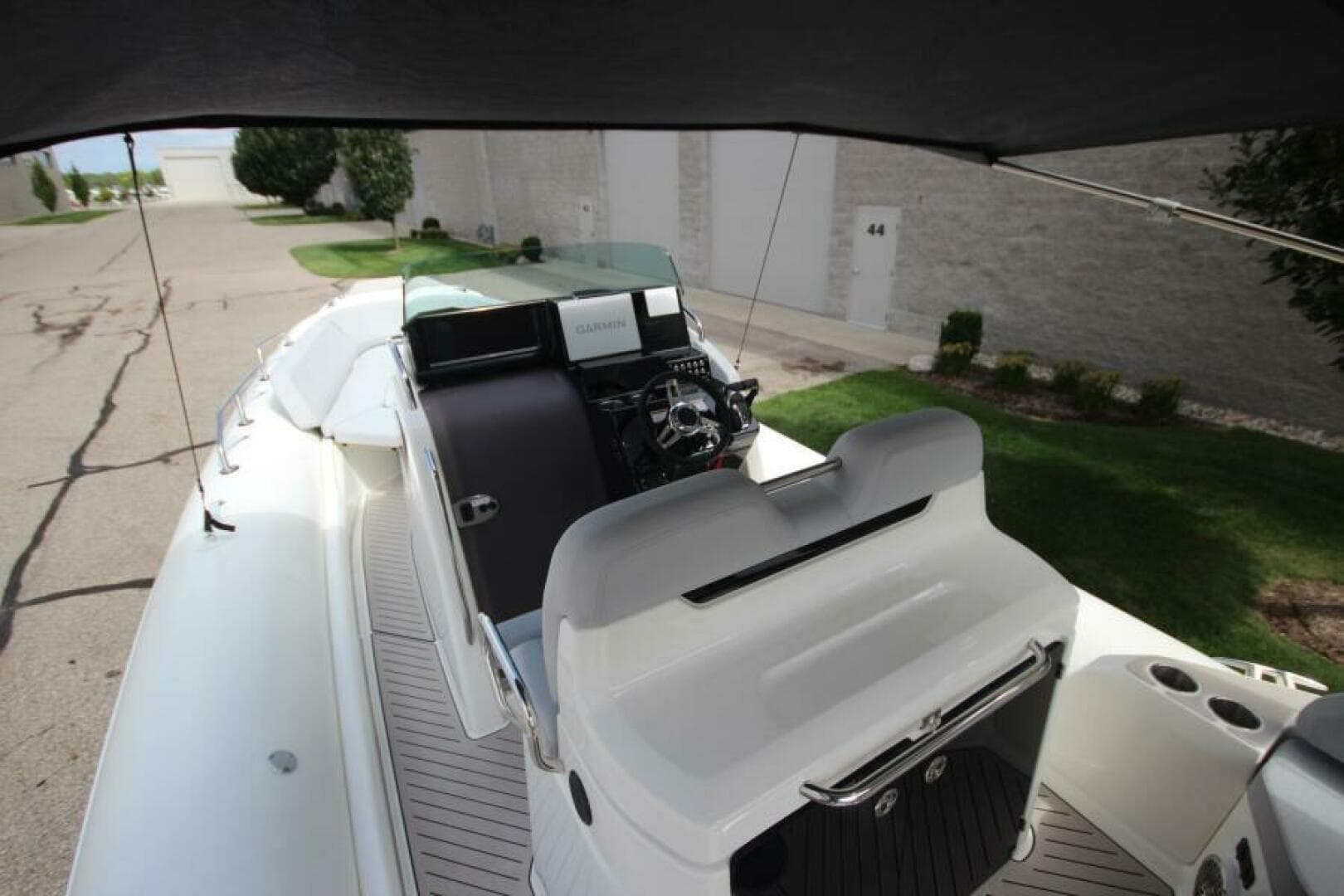 2024 Zodiac Medline 9 Neo — photo 52