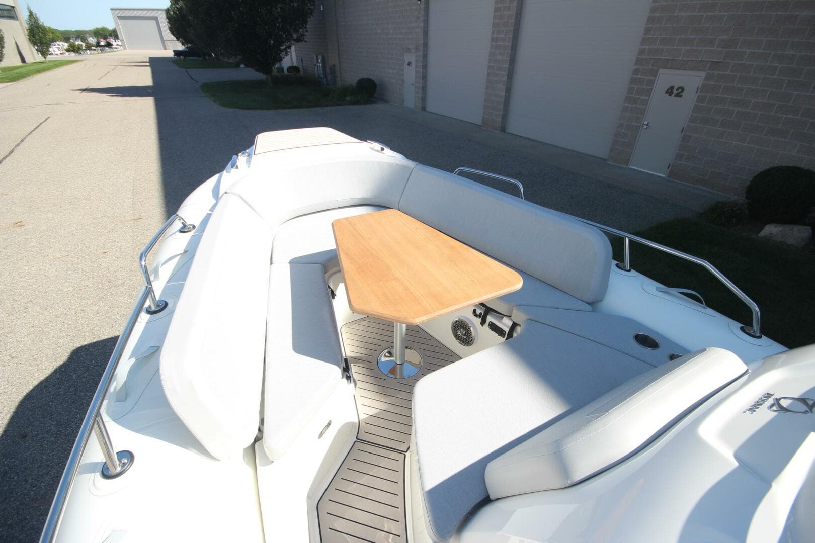 2024 Zodiac Medline 9 Neo — photo 61