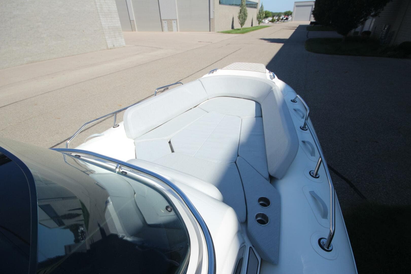 2024 Zodiac Medline 9 Neo — photo 67