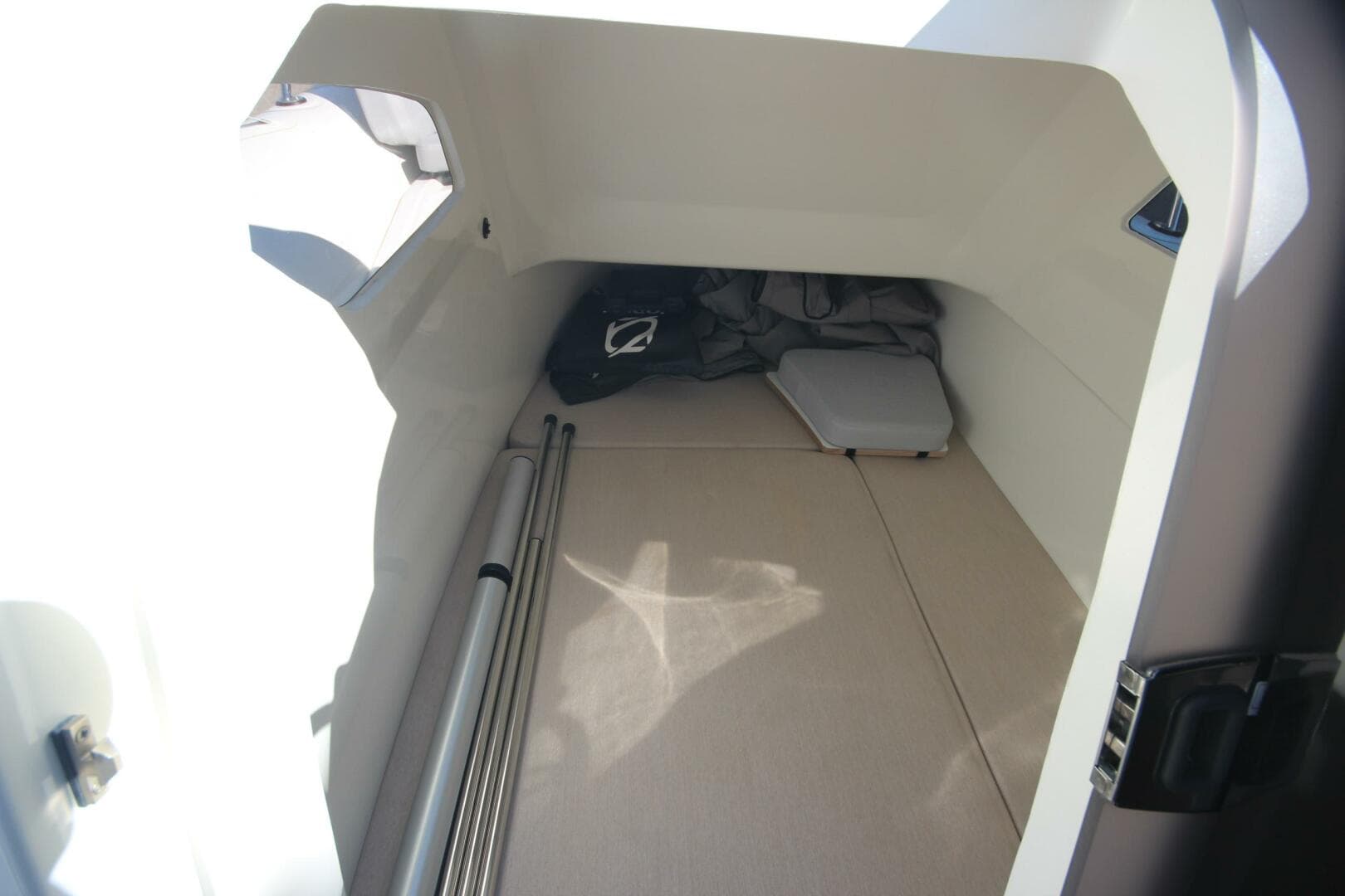 2024 Zodiac Medline 9 Neo — photo 43