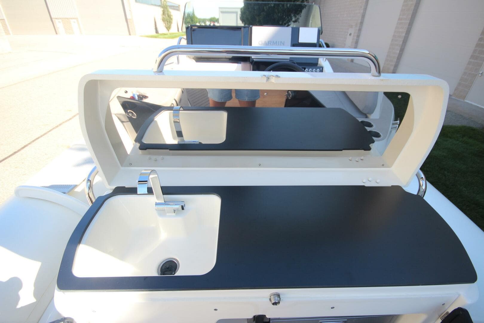 2024 Zodiac Medline 9 Neo — photo 33