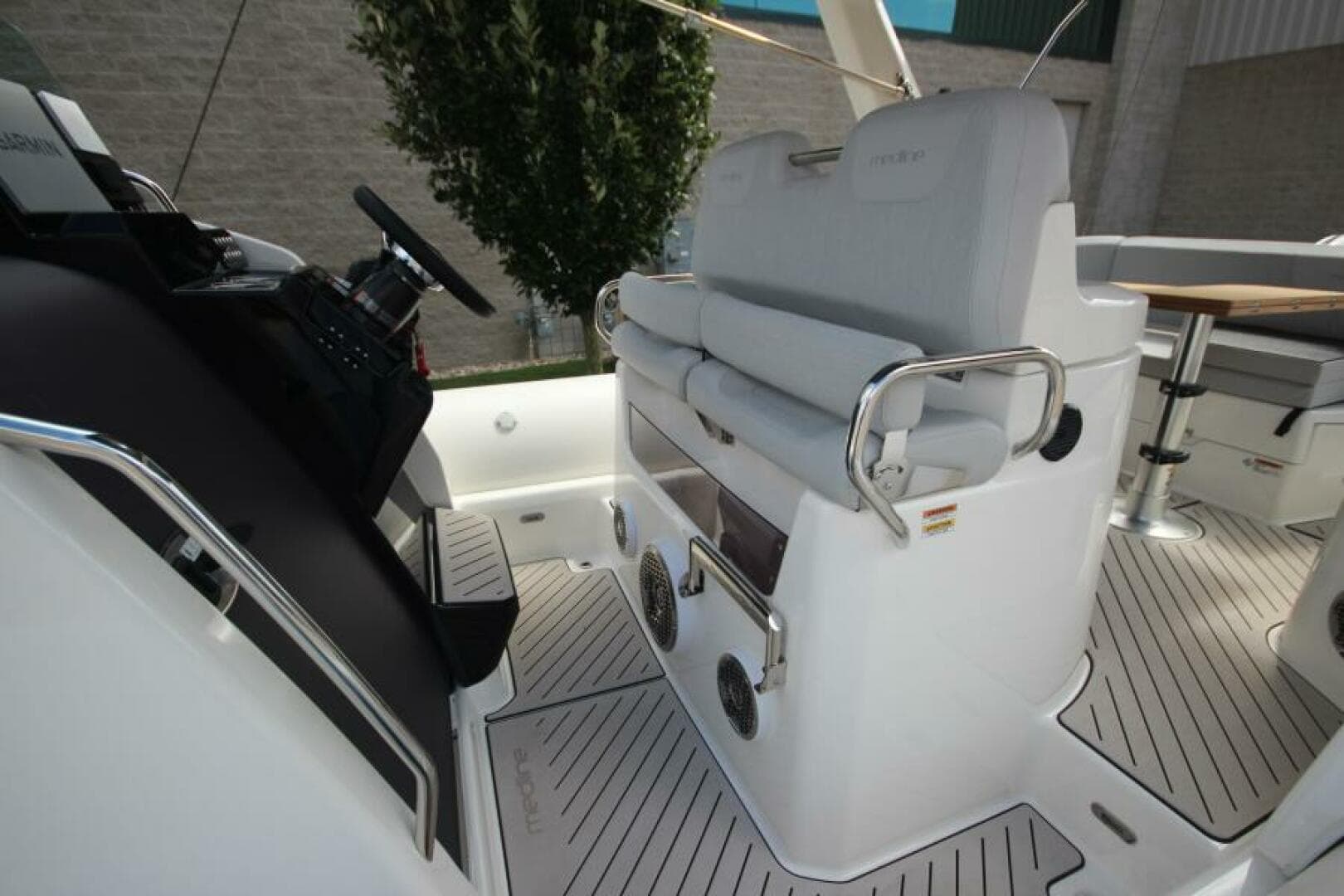 2024 Zodiac Medline 9 Neo — photo 58