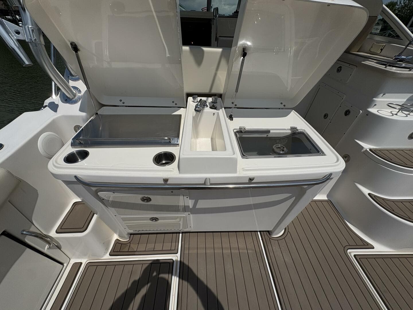 2009 Wellcraft 340 Coastal — photo 20