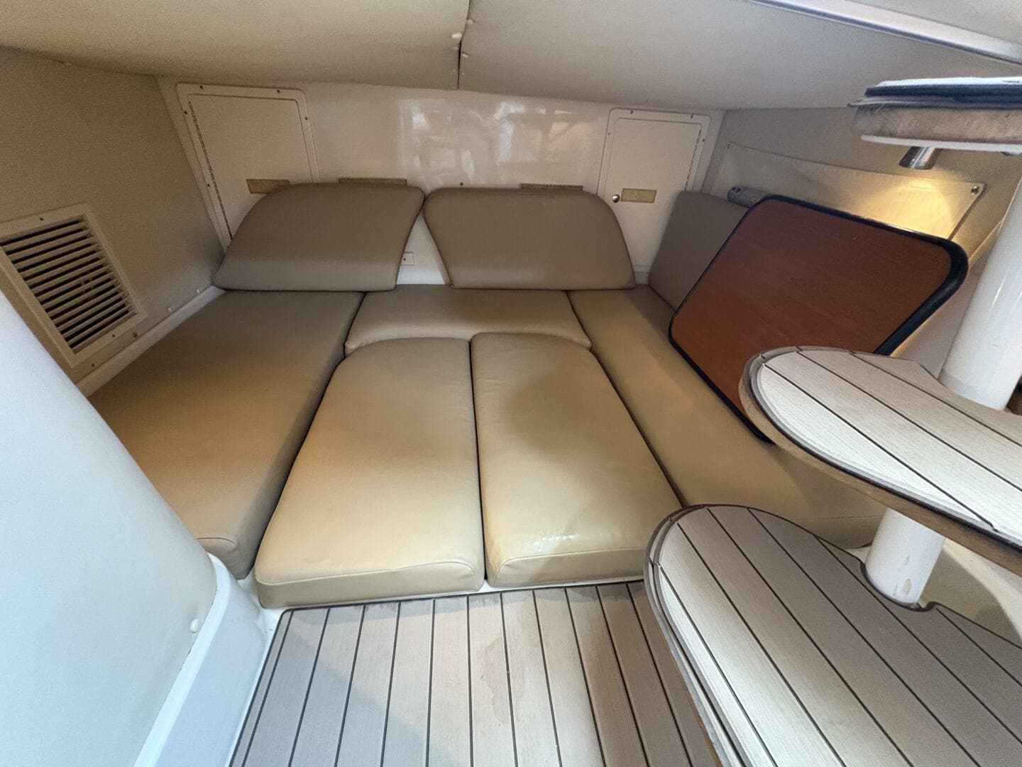 2009 Wellcraft 340 Coastal — photo 6