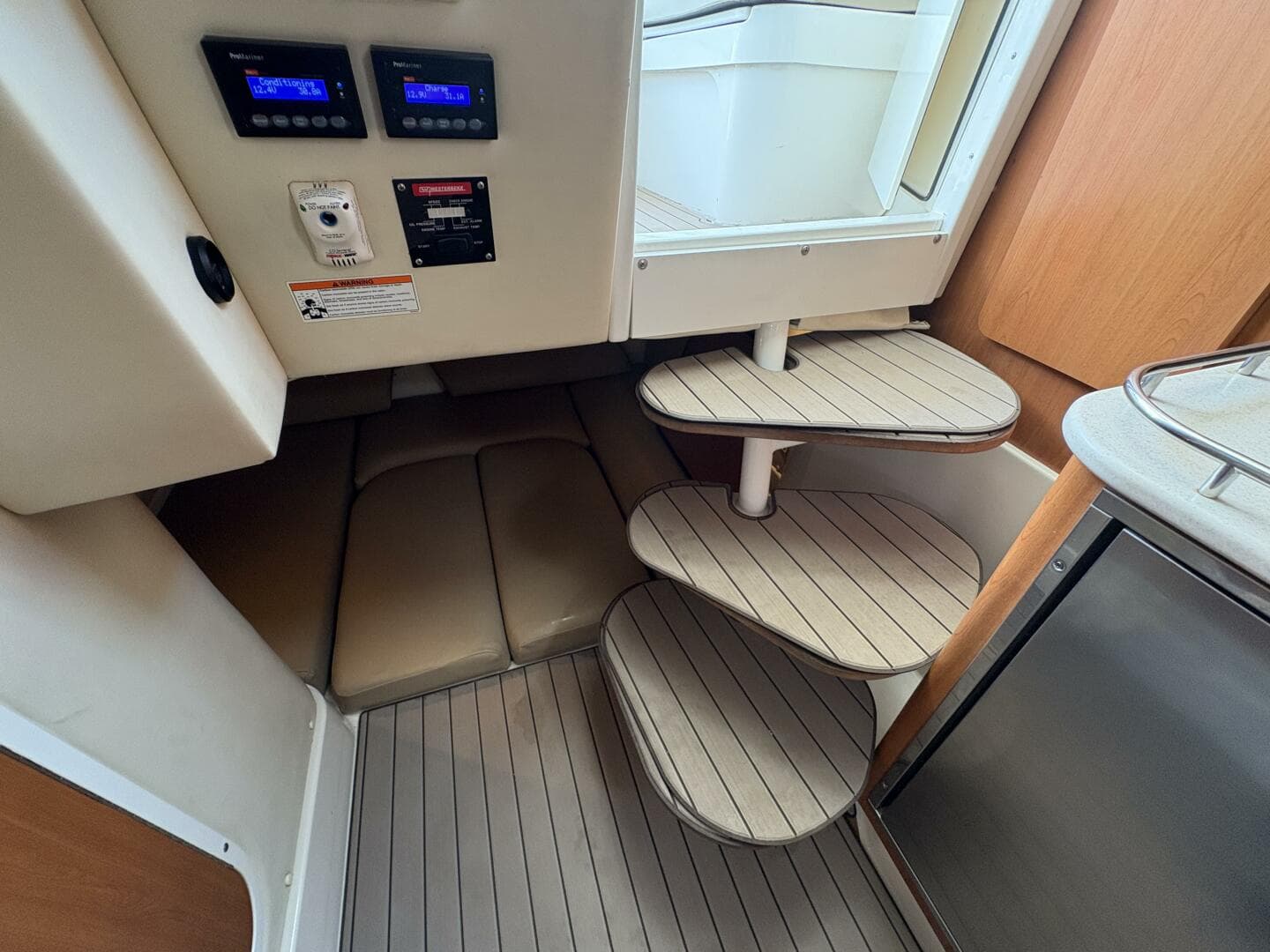 2009 Wellcraft 340 Coastal — photo 7