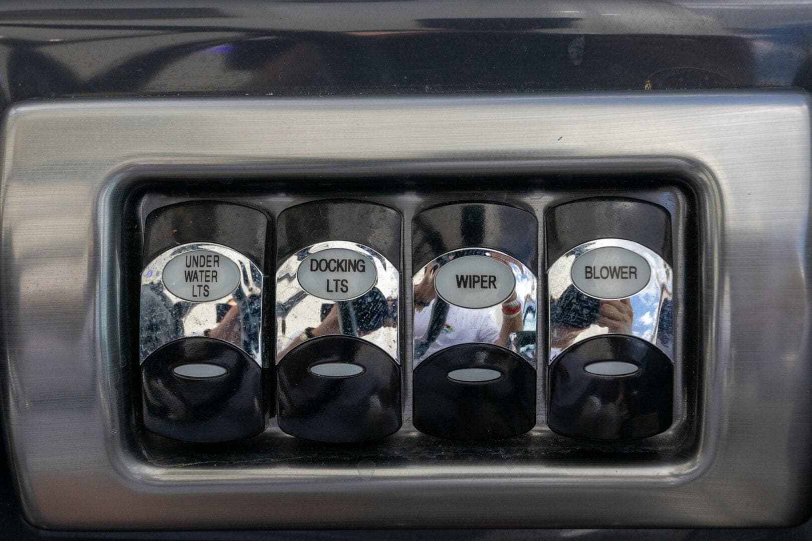 2018 Formula 37 Performance Cruiser — photo 13