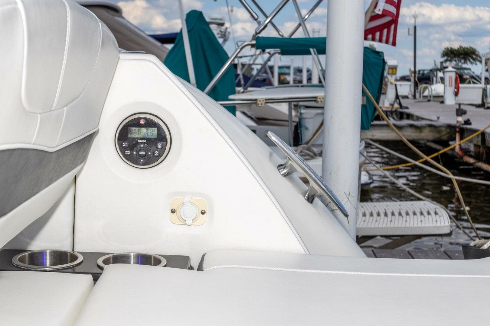 2018 Formula 37 Performance Cruiser — photo 71