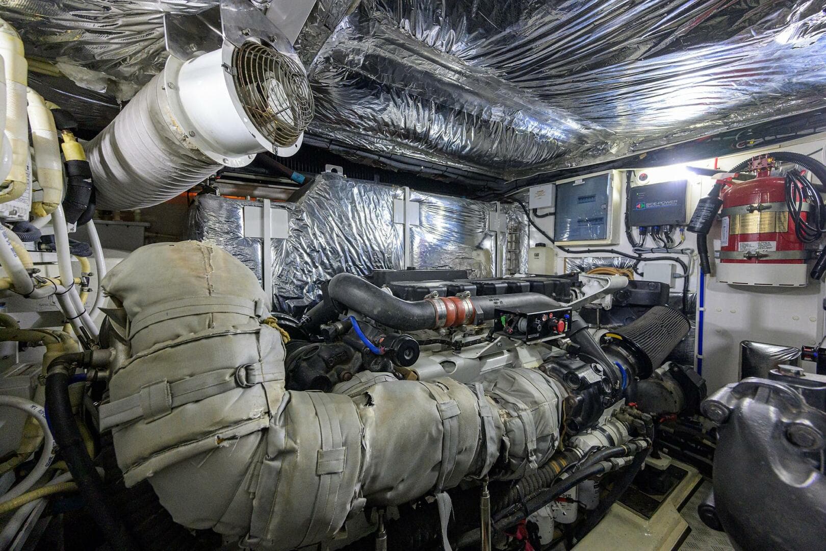 2016 Princess F64 — photo 104