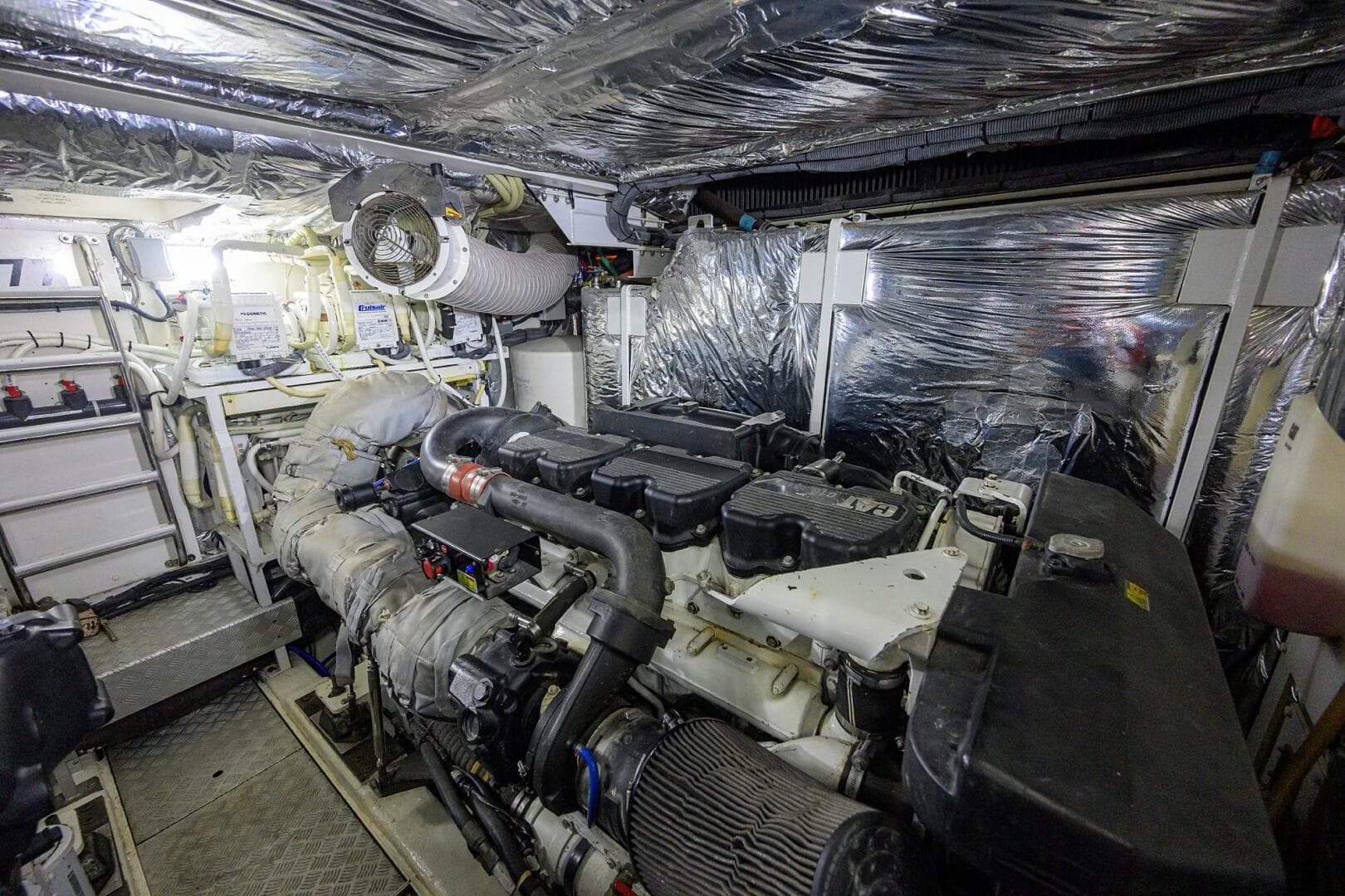 2016 Princess F64 — photo 106