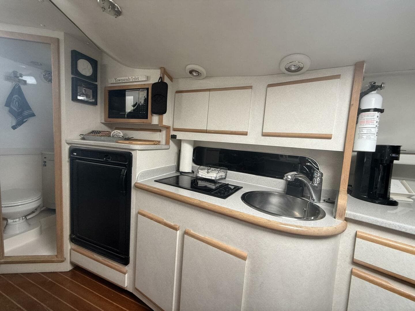 1997 Blackfin Combi 33 — photo 16