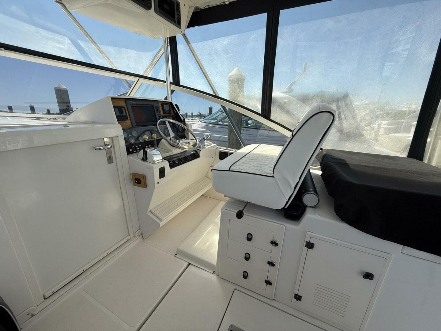 1997 Blackfin Combi 33 — photo 27