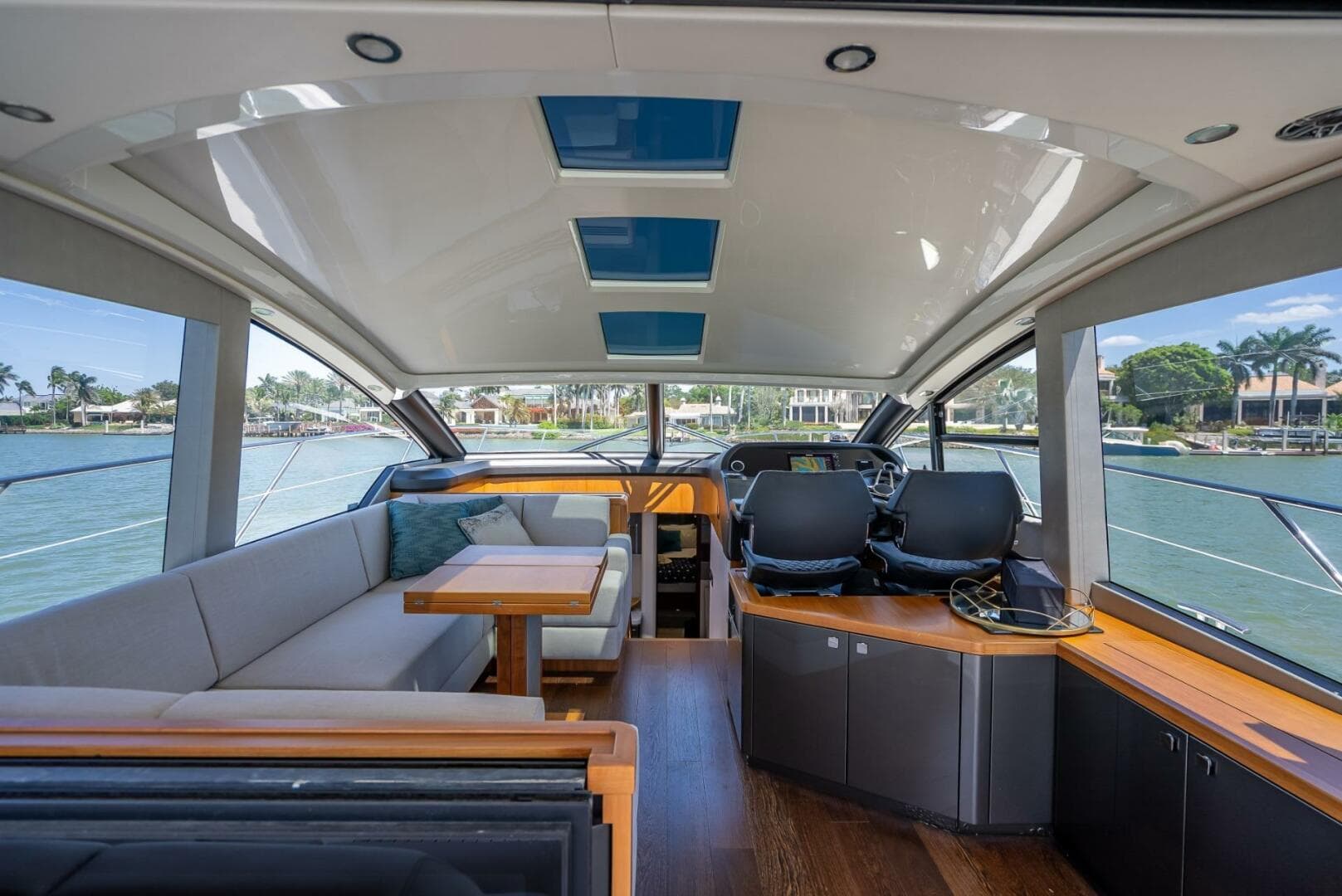 2018 Sunseeker Predator 57 — photo 53