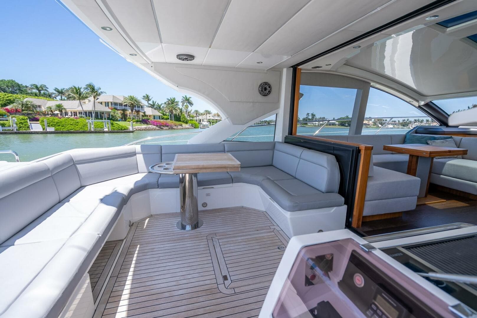 2018 Sunseeker Predator 57 — photo 36