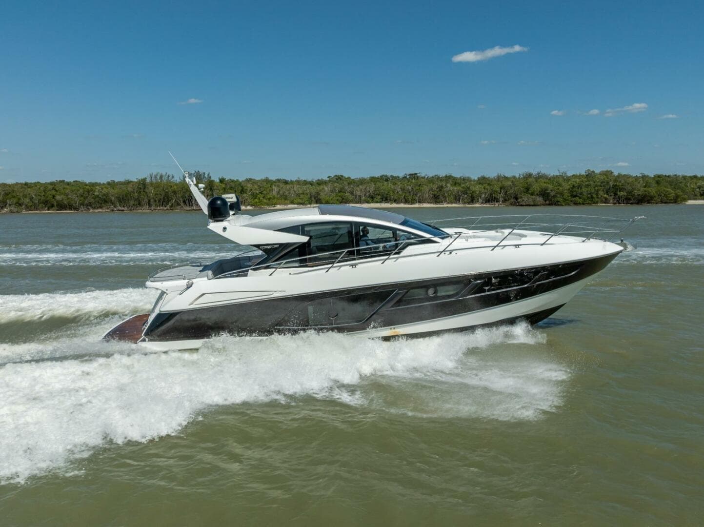 2018 Sunseeker Predator 57 — photo 1