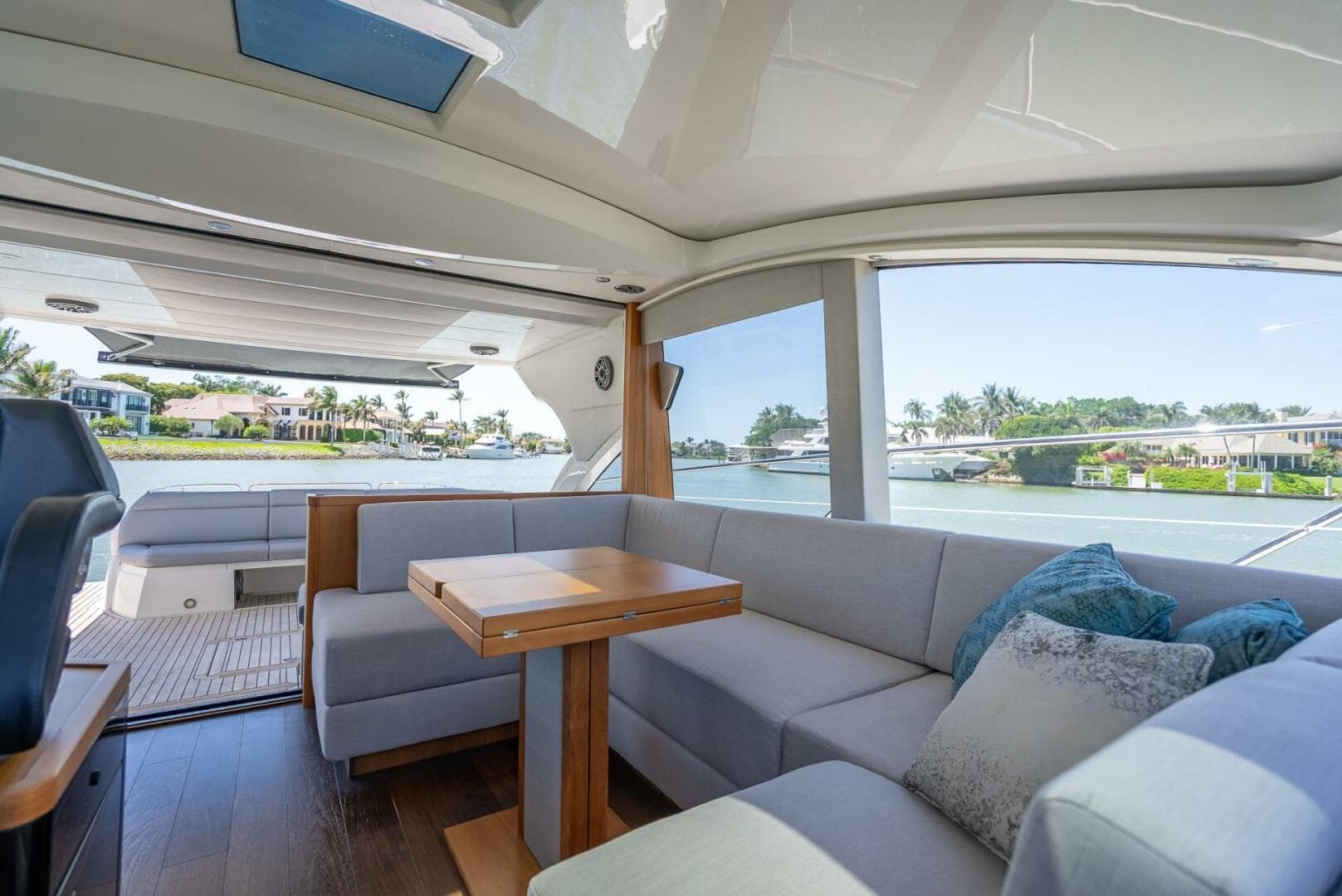 2018 Sunseeker Predator 57 — photo 47