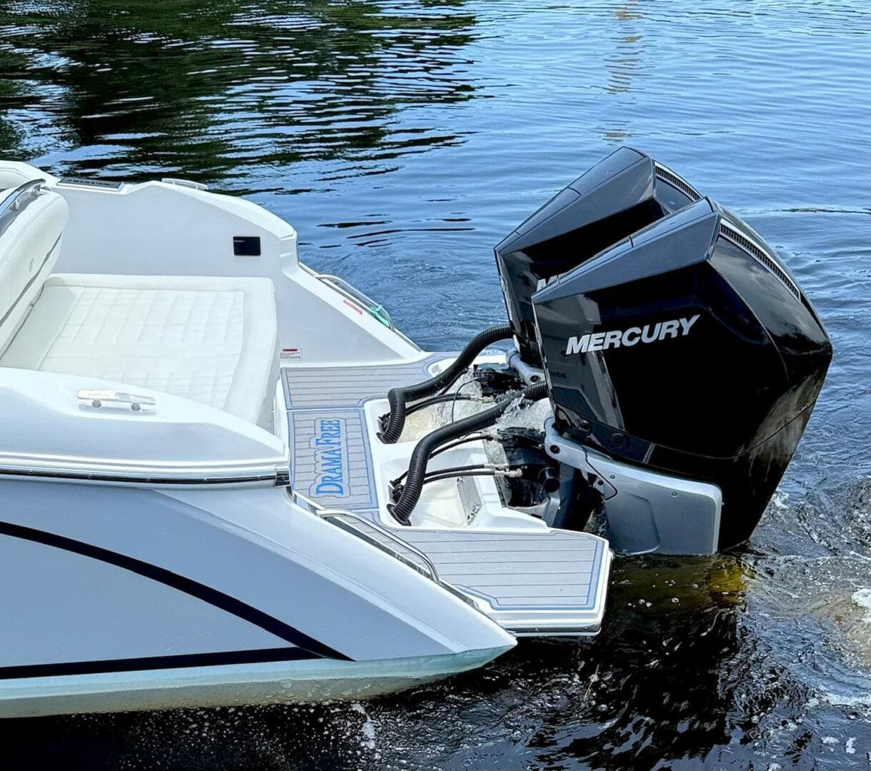 2022 Cobalt 30 Sc — photo 14